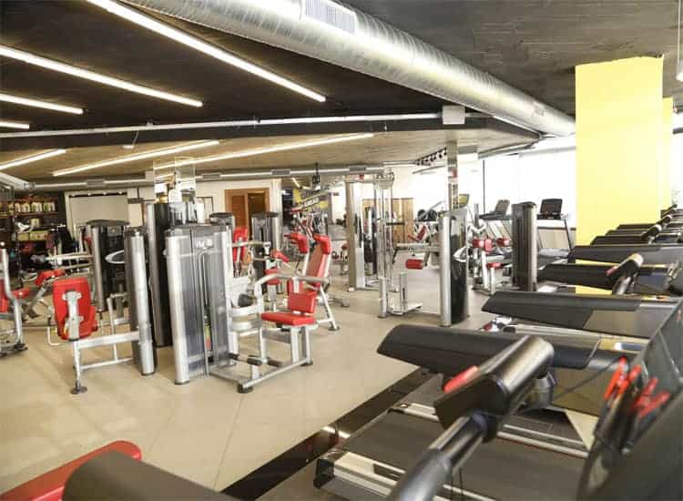 gym and fitness cleaning